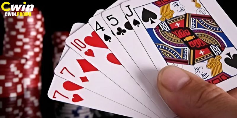 Luật chơi Blackjack online cơ bản nhất tại CWIN